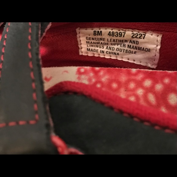 Women’s red and black Timberland smart comfort system 8M - Picture 7 of 10
